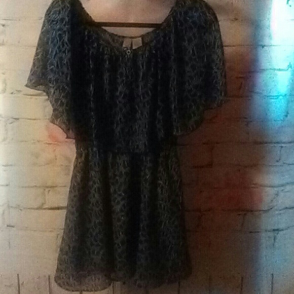 Blouse - Picture 1 of 5